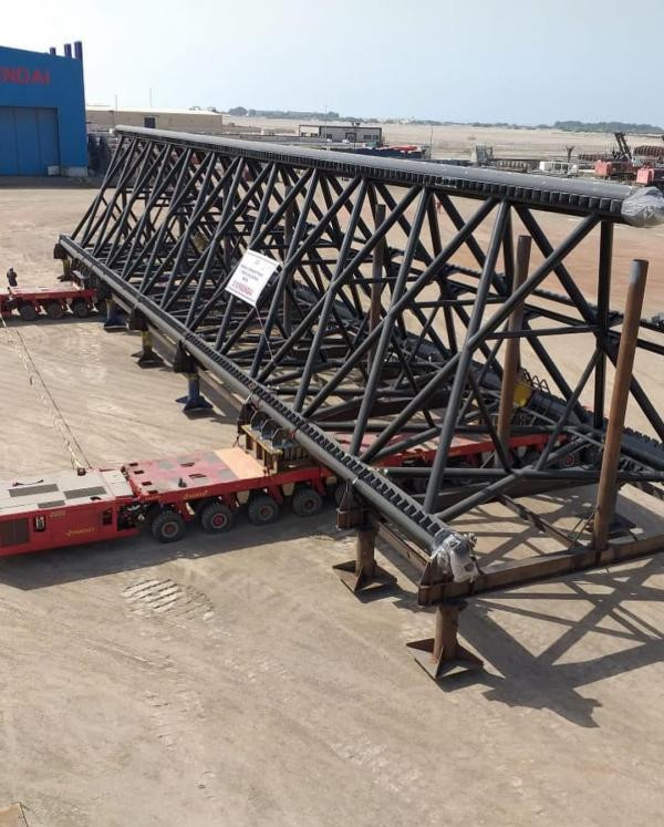 Eversendai Offshore Tesisi için nakliye taşımacılığı, Ras Al Khaimah, BAE