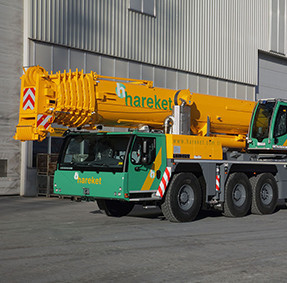 MOBILE AND ROUGH TERRAIN CRANES