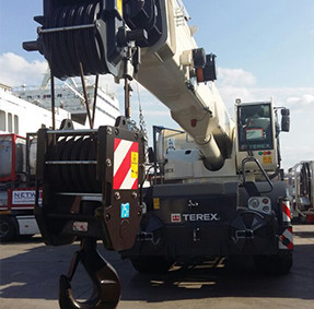 MOBILE AND ROUGH TERRAIN CRANES