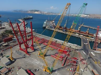 Nemport Liebherr 2 adet STS Liman Vinci Taşınması ve Kurulumu