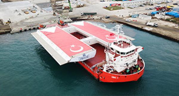 1915 Çanakkale Köprüsü Tabliyelerinin load-out operasyonu
